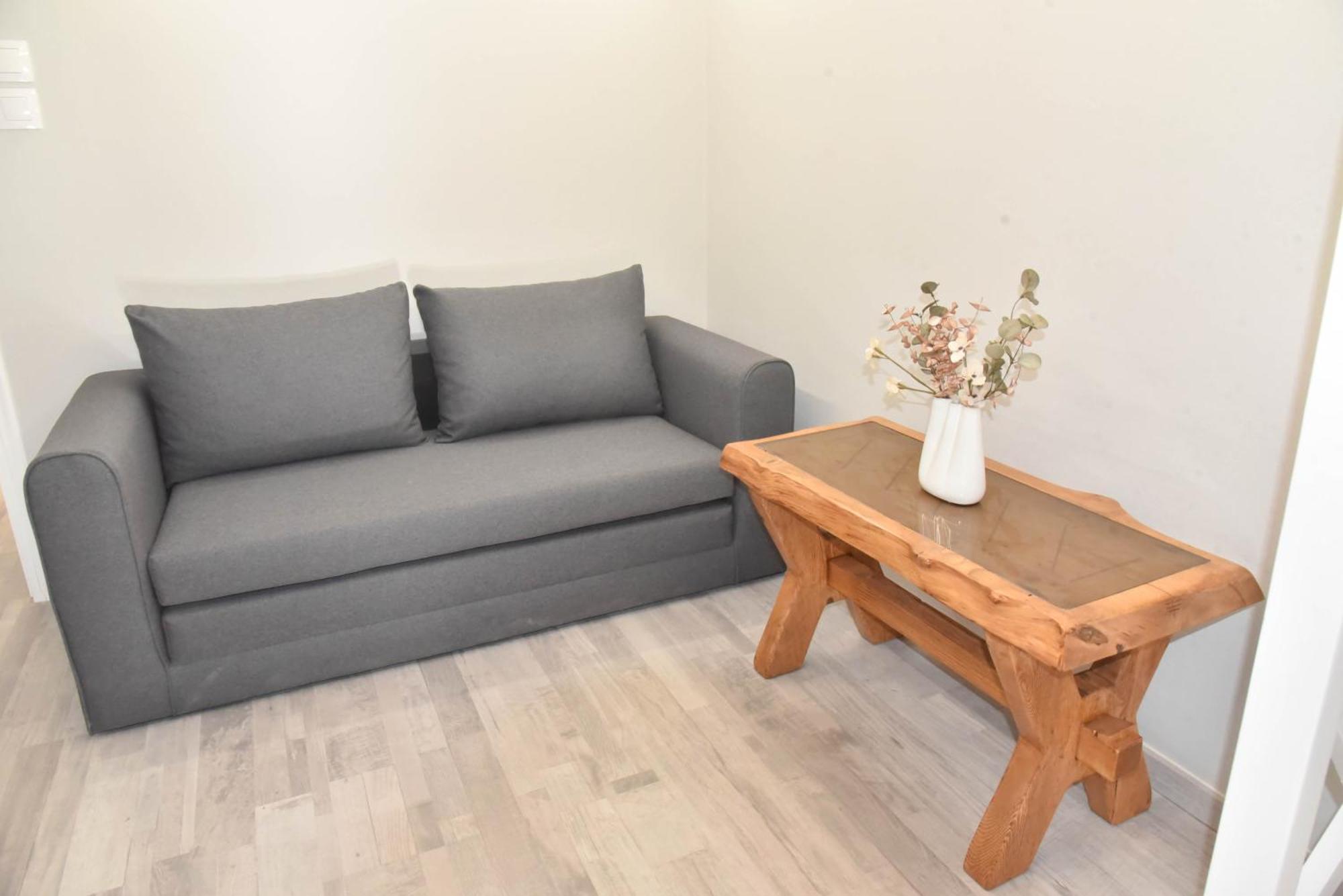 F K Apartments 阿特米达 外观 照片