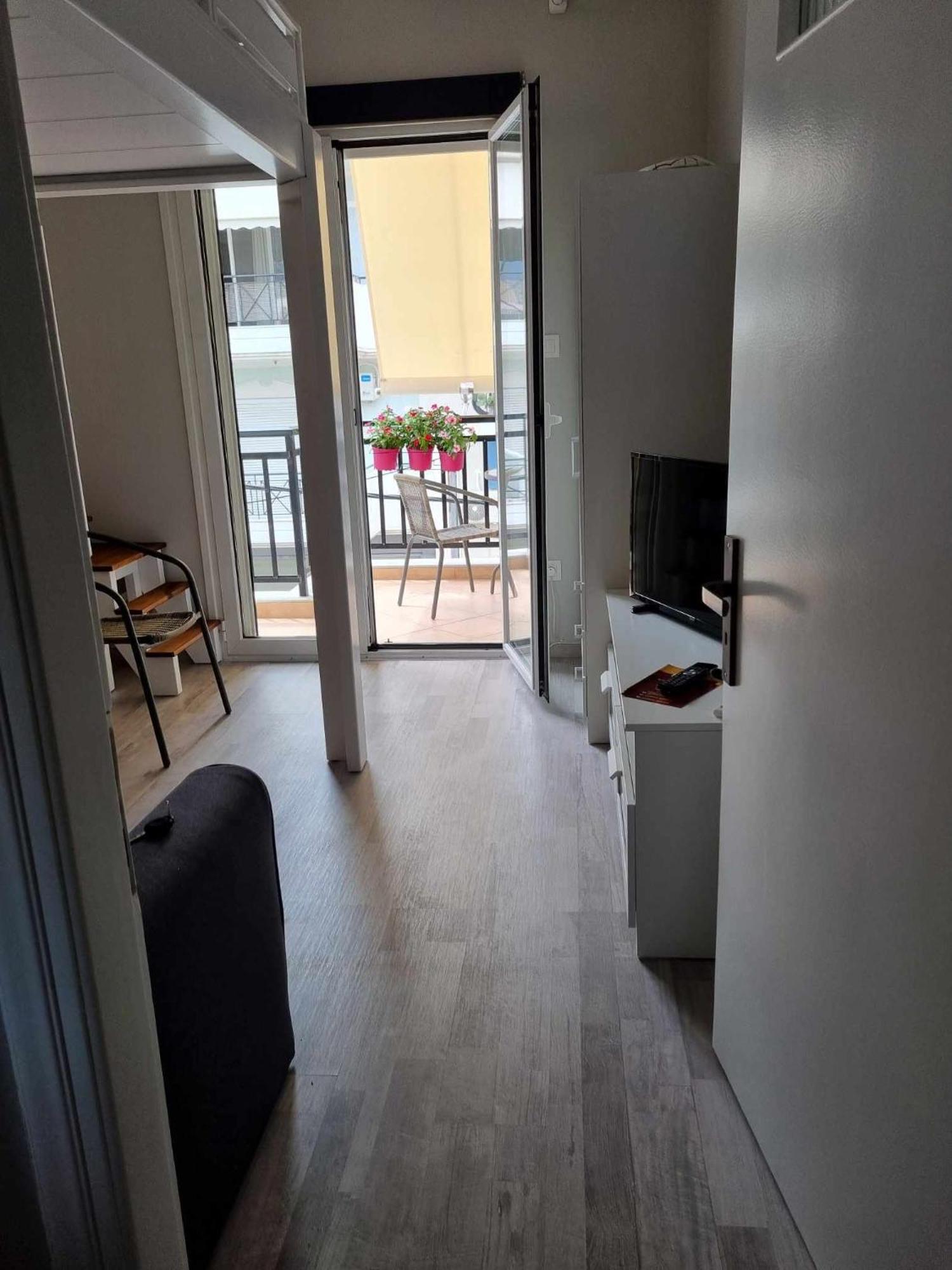 F K Apartments 阿特米达 外观 照片